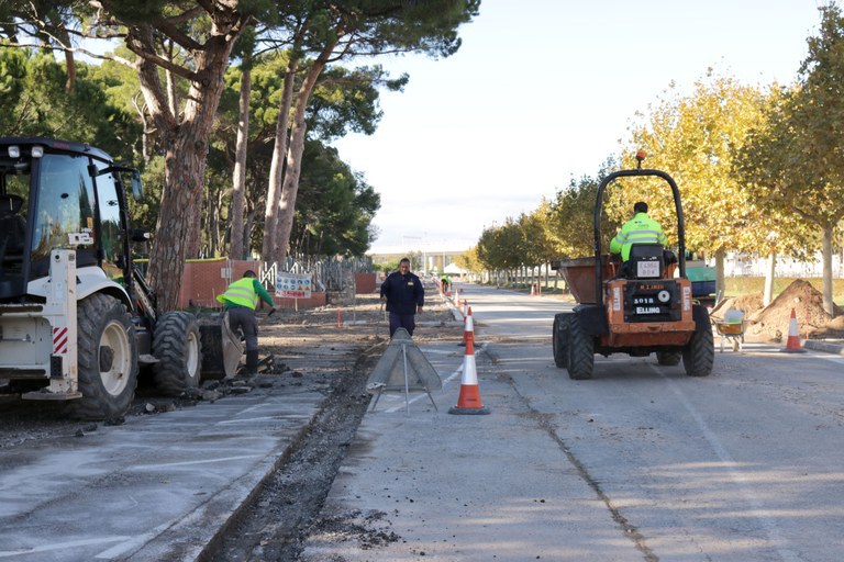 Avancen les obres del Passeig Charles Darwin de Cambrils.