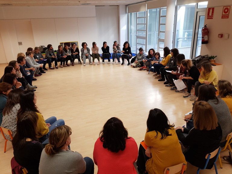 Cambrils acull la primera trobada del grup de treball de professionals de petita infància del Camp de Tarragona .
