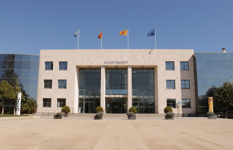 Cambrils obre una convocatòria de subvencions per a entitats i persones amb projectes d’interès ciutadà.