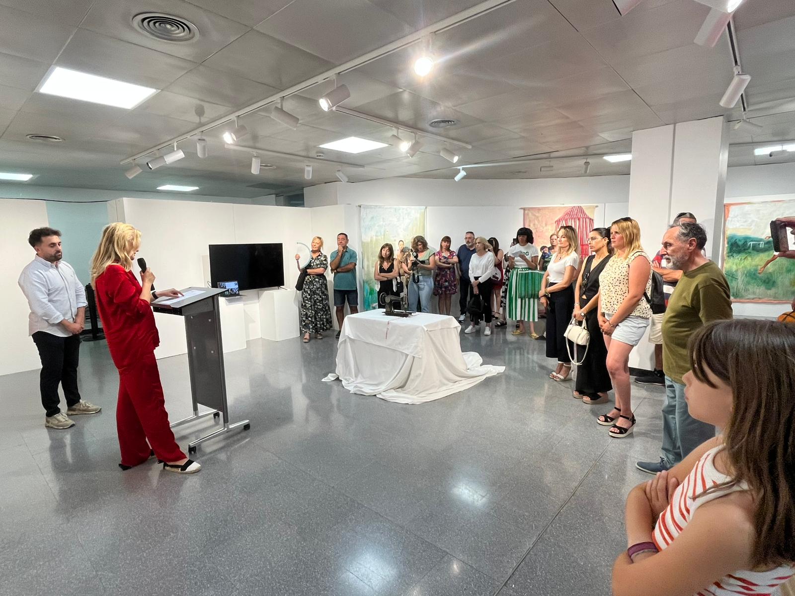Inauguració de l'exposició d'Adela Beltran
