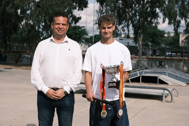 El patinador cambrilenc Lucas Caballero competirà al campionat mundial de Paraguai.