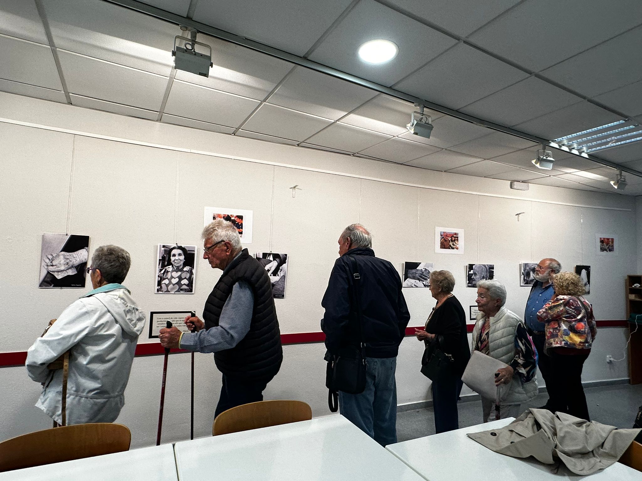 Inauguració de l'exposició "Els avis i àvies, que savis i sàvies"