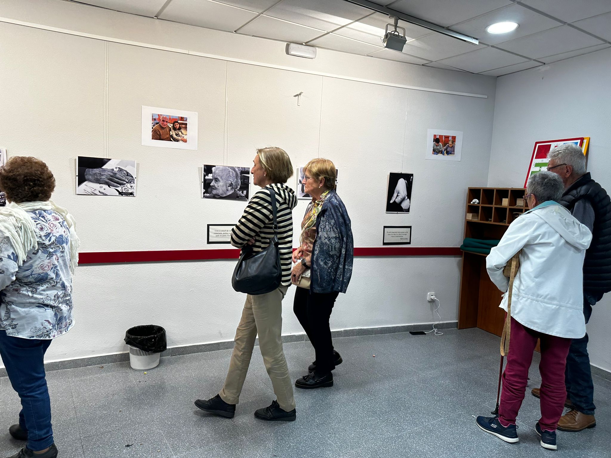 Inauguració de l'exposició "Els avis i àvies, que savis i sàvies"