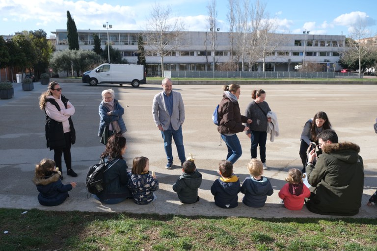 Visita de la llar d'infants Maria Dolors Medina