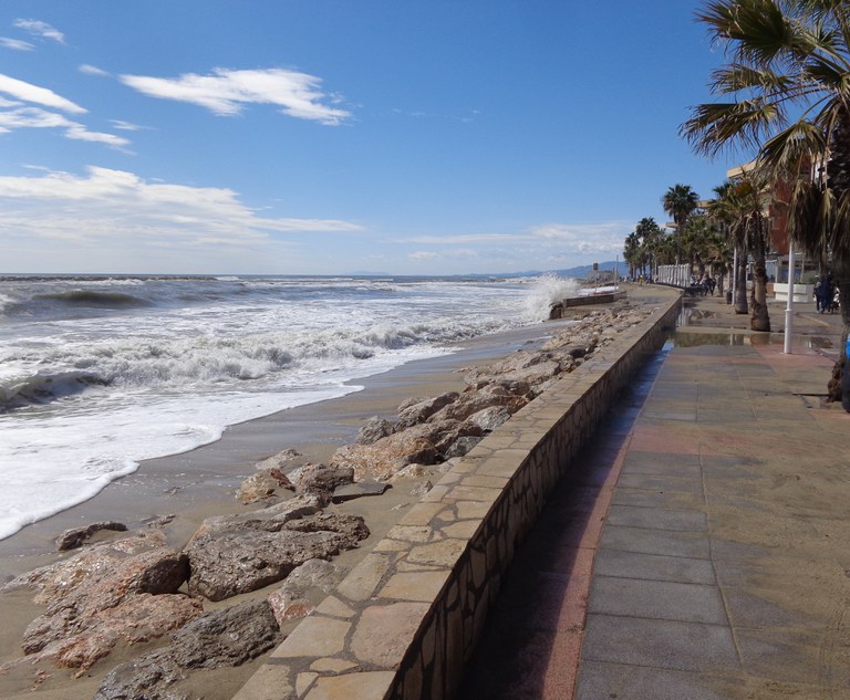 Platja del Cap Sant Pere després del temporal Nelson