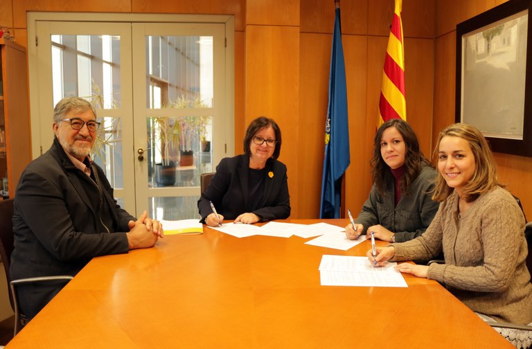 L'Ajuntament de Cambrils renova el conveni amb el centre de psicologia educativa TIP.