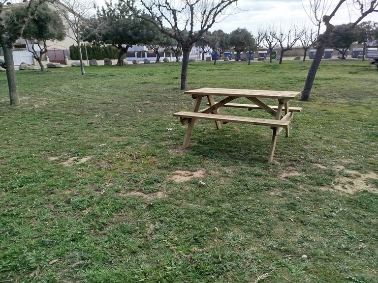 Taules de pícnic