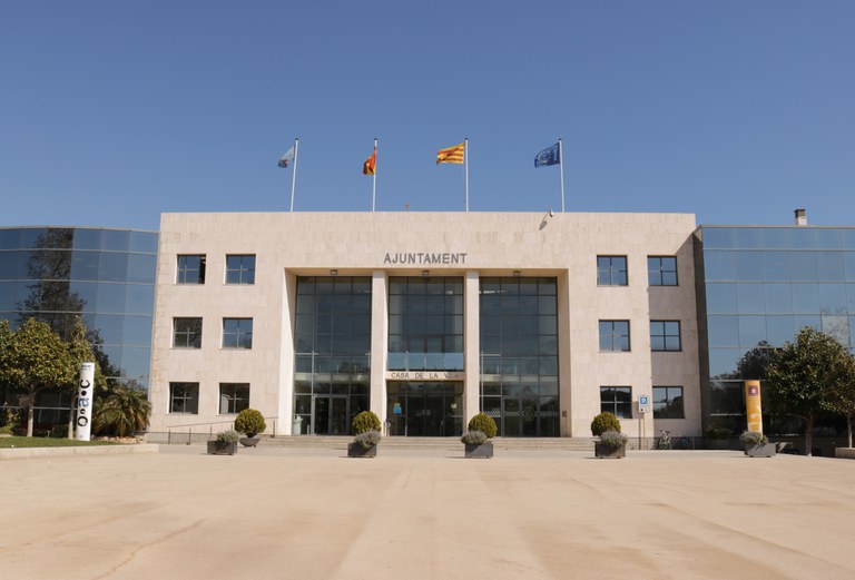 L’alcalde de Cambrils assumeix les competències de l’àrea de Recursos Humans.