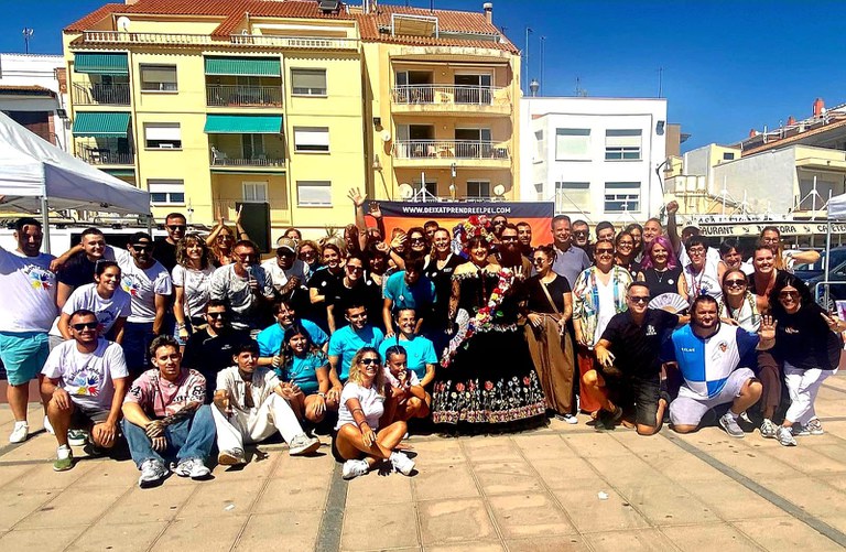 La 10a edició de “Deixa’t prendre el pèl” recapta 13.258 euros per l’Associació Autisme Cambrils.