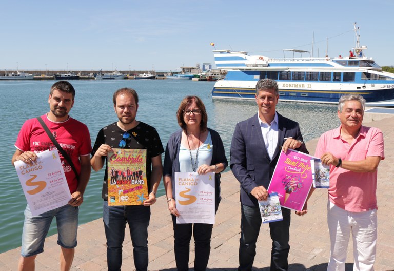 La Festa Major de Sant Pere omple Cambrils de música, foc i tradició marinera  .
