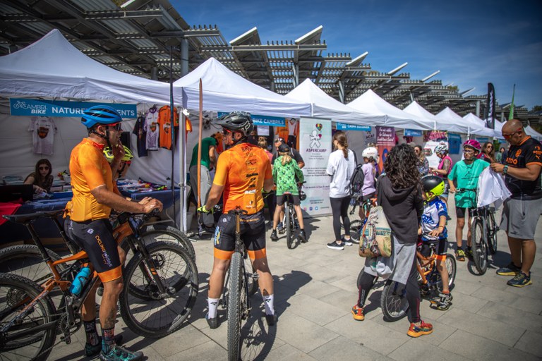 La sisena edició de Cambribike comença a pedalar.