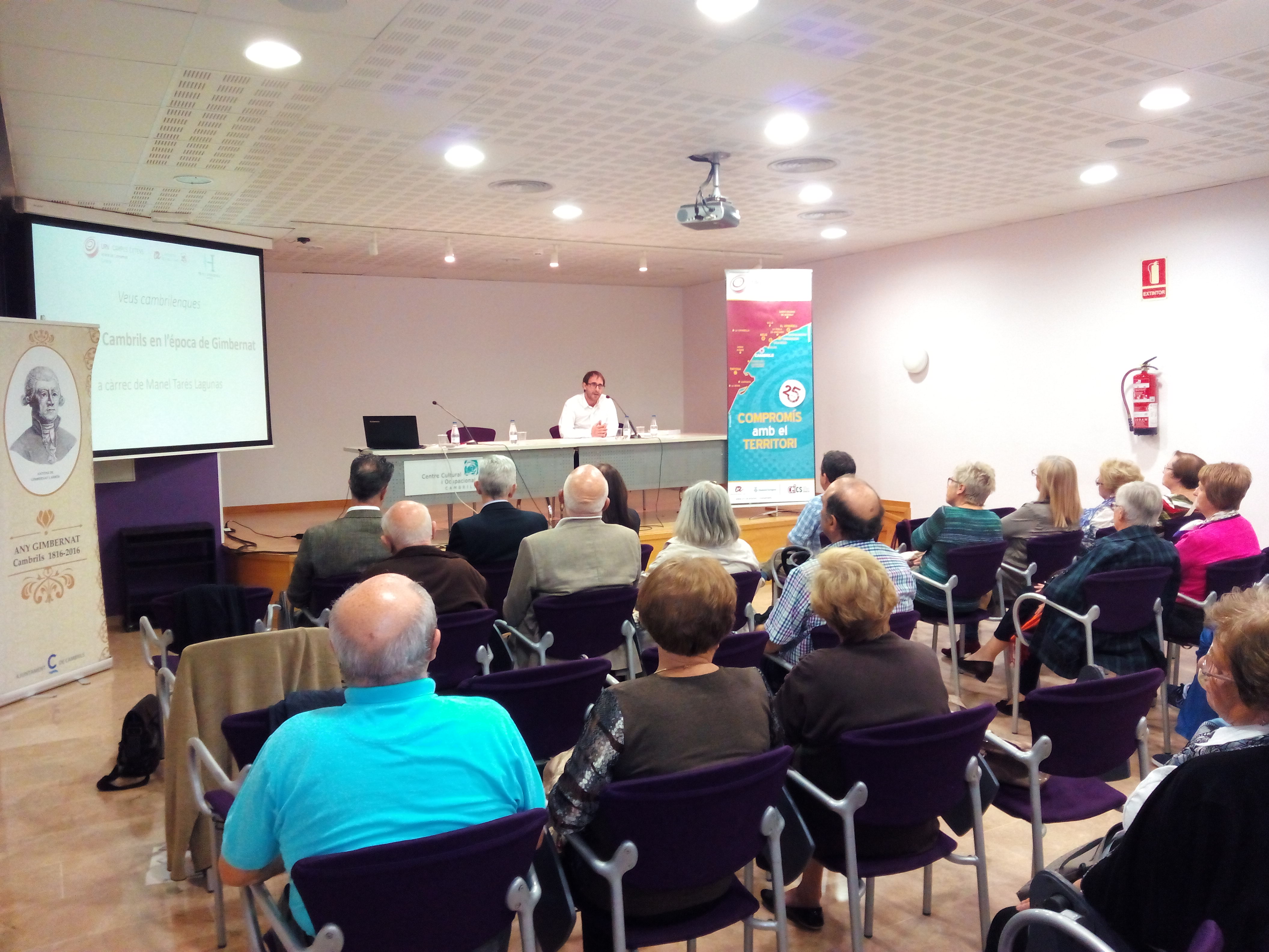 "20161019 Inauguracio Curs Antena Coneixement 2.jpg"