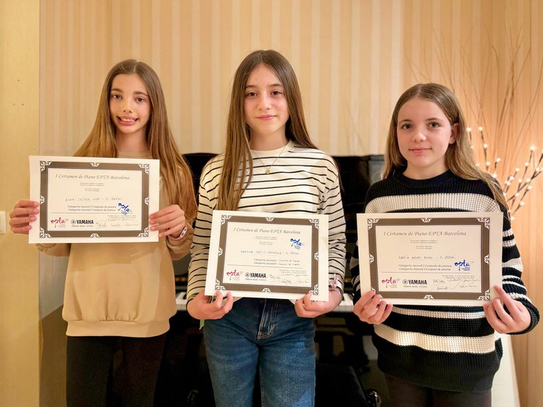 Tres alumnes de l’Escola de Música de Cambrils guanyen un primer premi al certamen de piano EPTA.