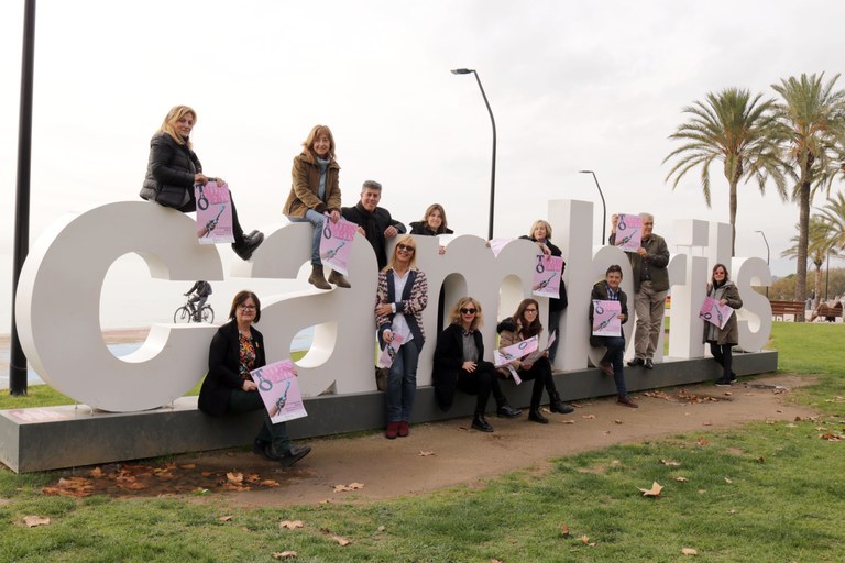 Una trentena d’artistes de Cambrils obriran les portes dels seus tallers el cap de setmana 8 i 9 de desembre.