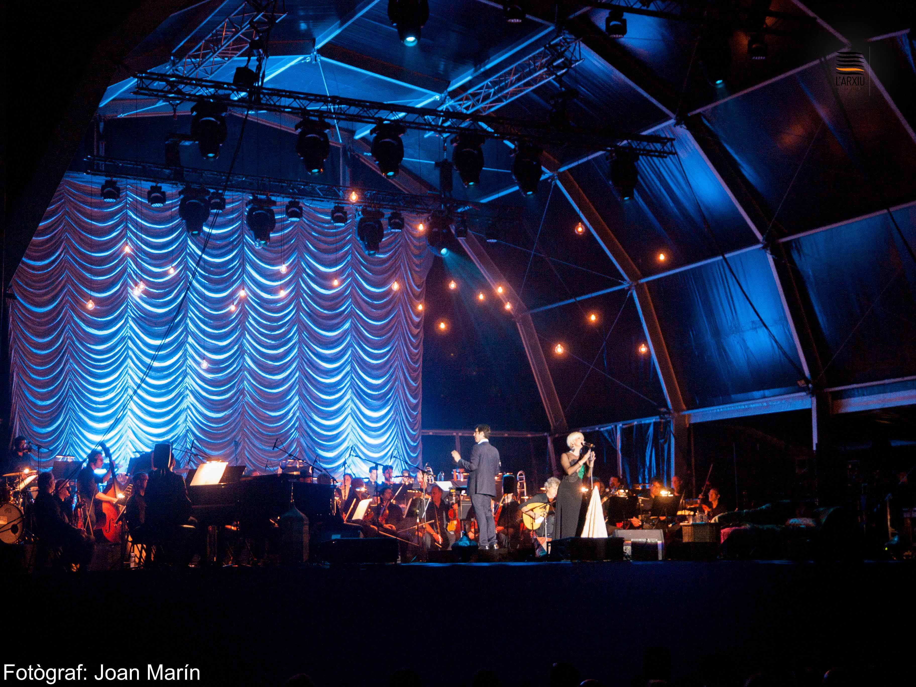 Pasión Vega amb l'Orquestra simfònica del Vallès