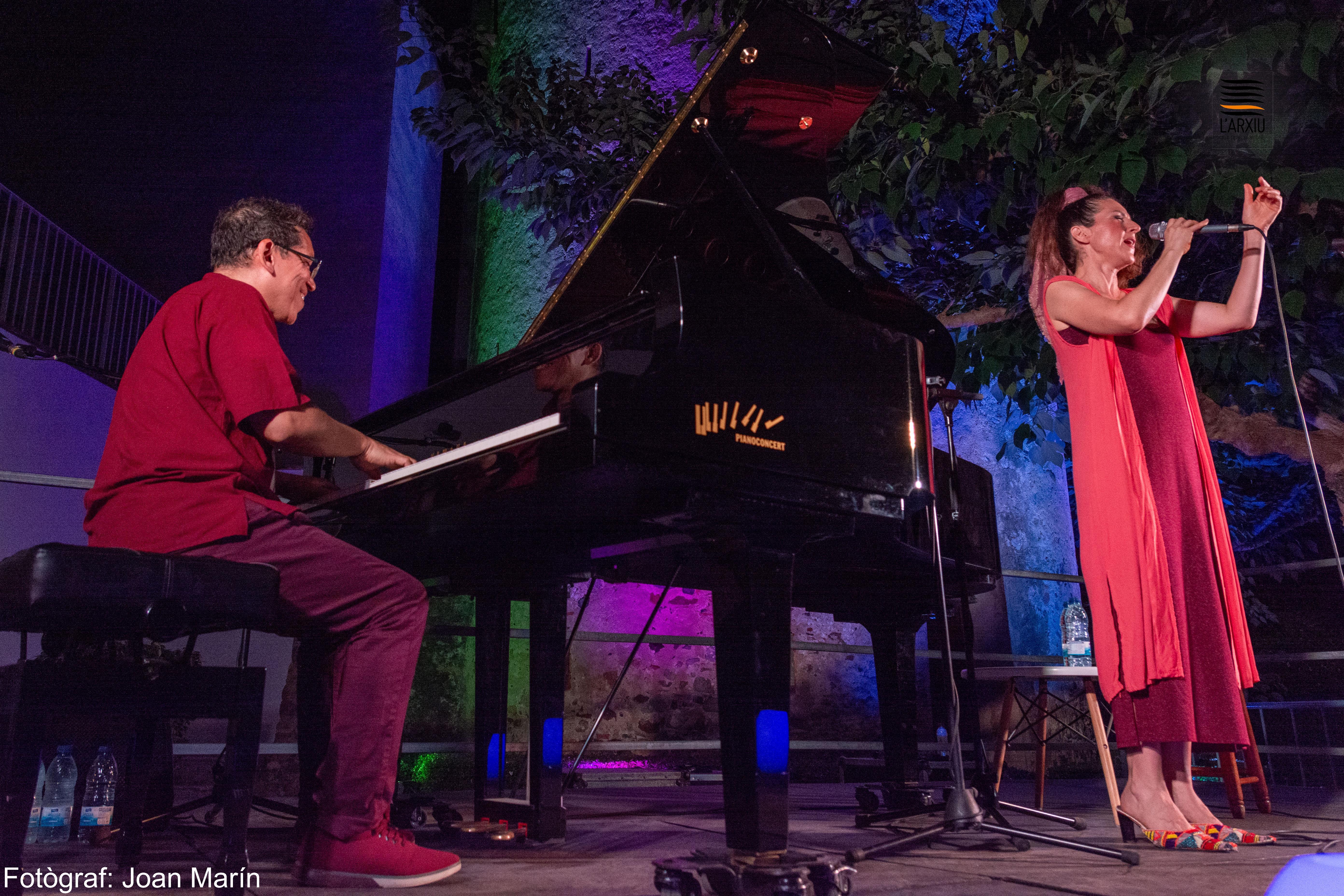 Pepe Rivero & Ángela Cervantes