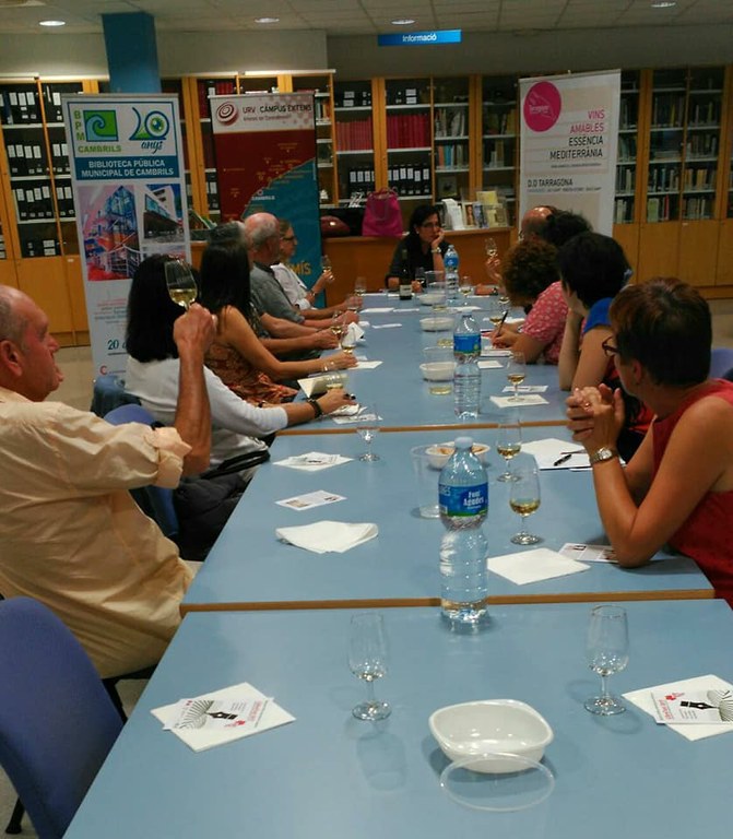 El món del vi protagonista de les activitats del setembre a la biblioteca municipal.