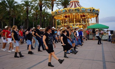 <bound method DexterityContent.Title of <Event at /fs-cambrils/cambrils/ca/serveis/cultura/agenda/country-festival-2026>>.