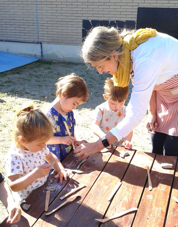 DOLORS ORTUÑO VISITA LA LLAR D’INFANTS MUNICIPAL MARIA DOLORS MEDINA.